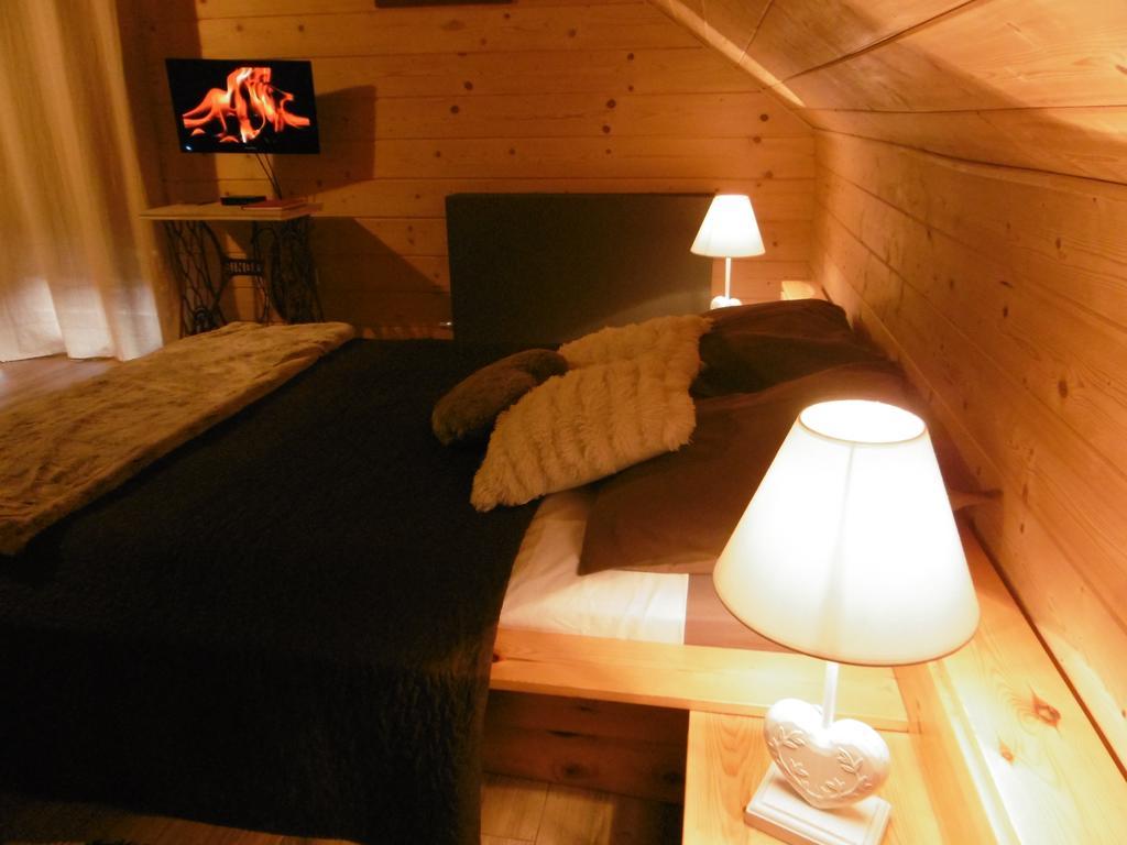 Gite Au Coeur Du Chalet En Belledonne Vers Prapoutel Les 7 Laux Sainte-Agnes  Phòng bức ảnh